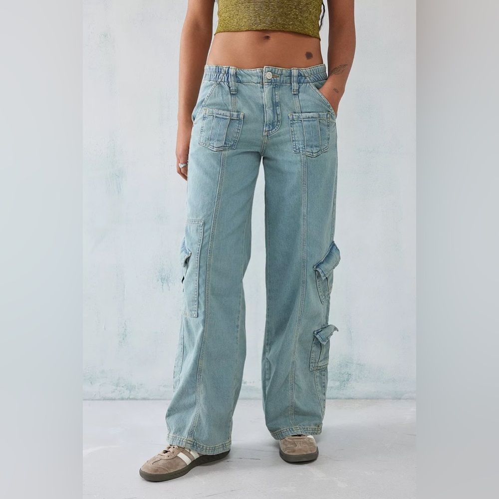 BDG Bleached Denim Y2K Cargo Jeans NWT